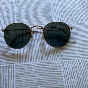 Raybans polarized sunglasses